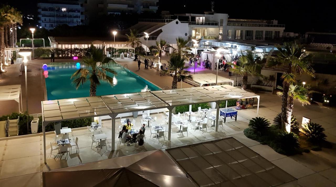 Martur Resort Termoli Exteriör bild